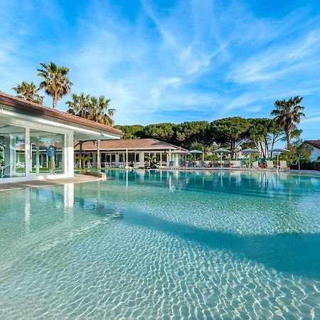 Paestum Inn Beach Resort ภายนอก รูปภาพ